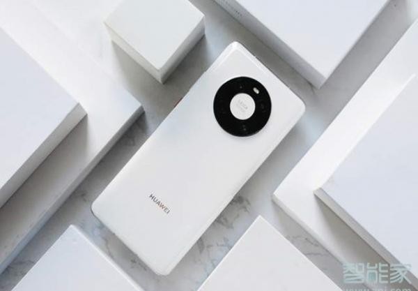 华为mate40对比mate40e